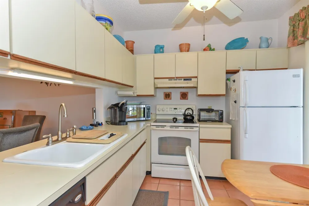 1637 NE Nautical Place #802 Jensen Beach, FL 34957