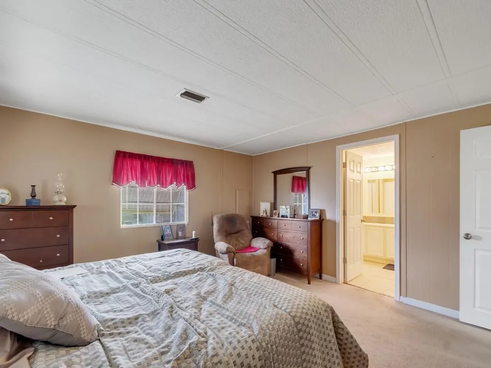 225 NE Forrest Court Jensen Beach, FL 34957