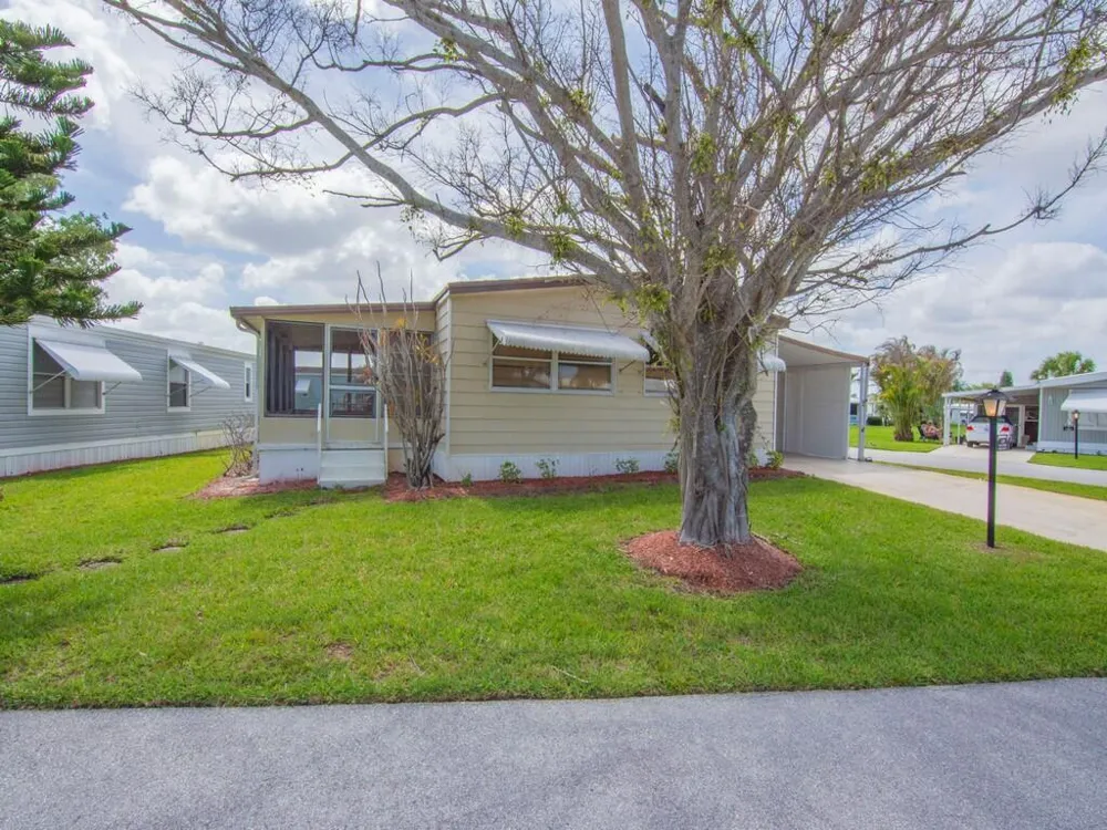 225 NE Forrest Court Jensen Beach, FL 34957