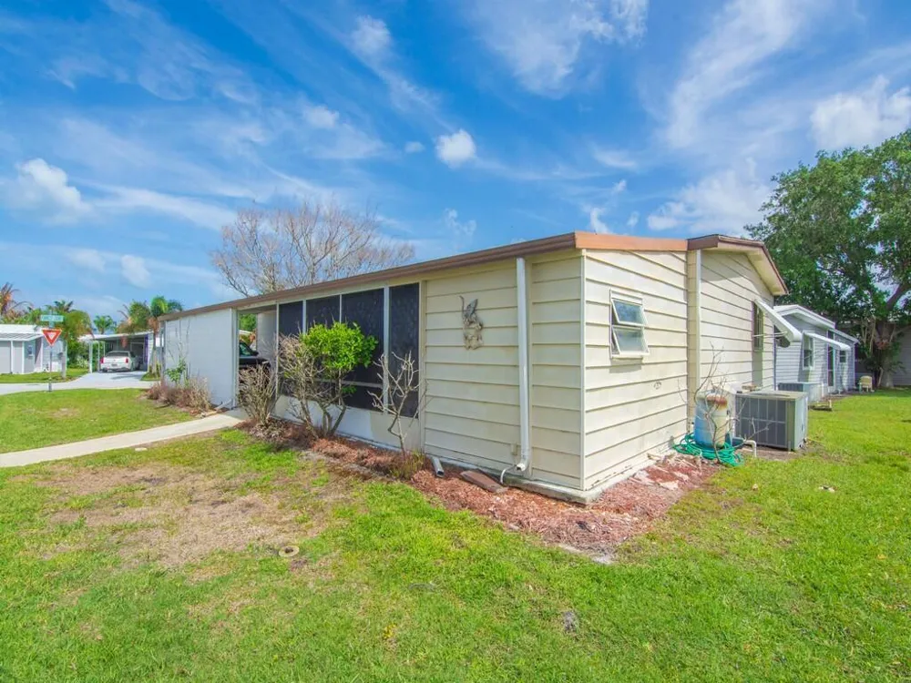 225 NE Forrest Court Jensen Beach, FL 34957