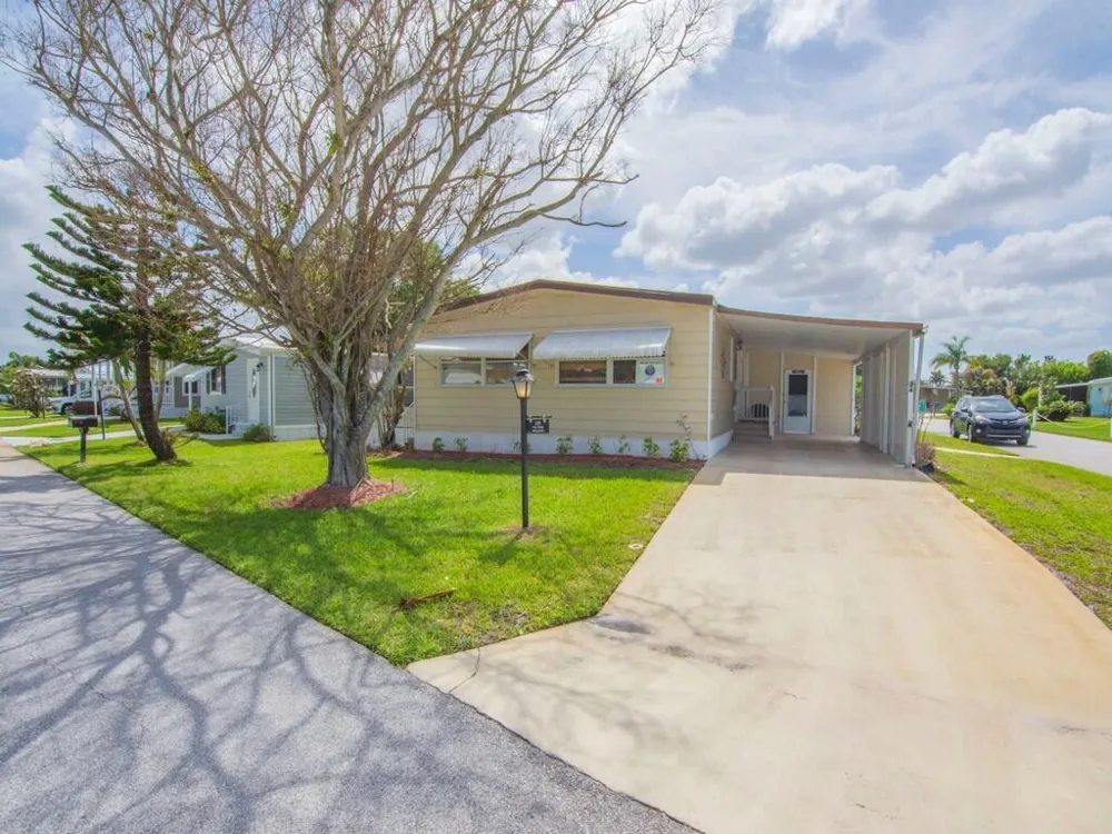 225 NE Forrest Court Jensen Beach, FL 34957