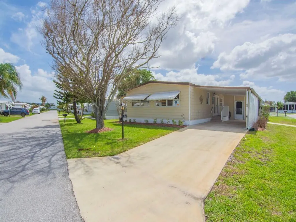 225 NE Forrest Court Jensen Beach, FL 34957