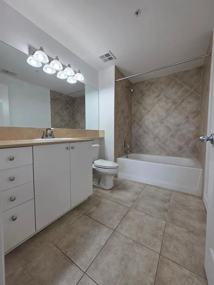 804 E Windward Way #508 Lantana, FL 33462