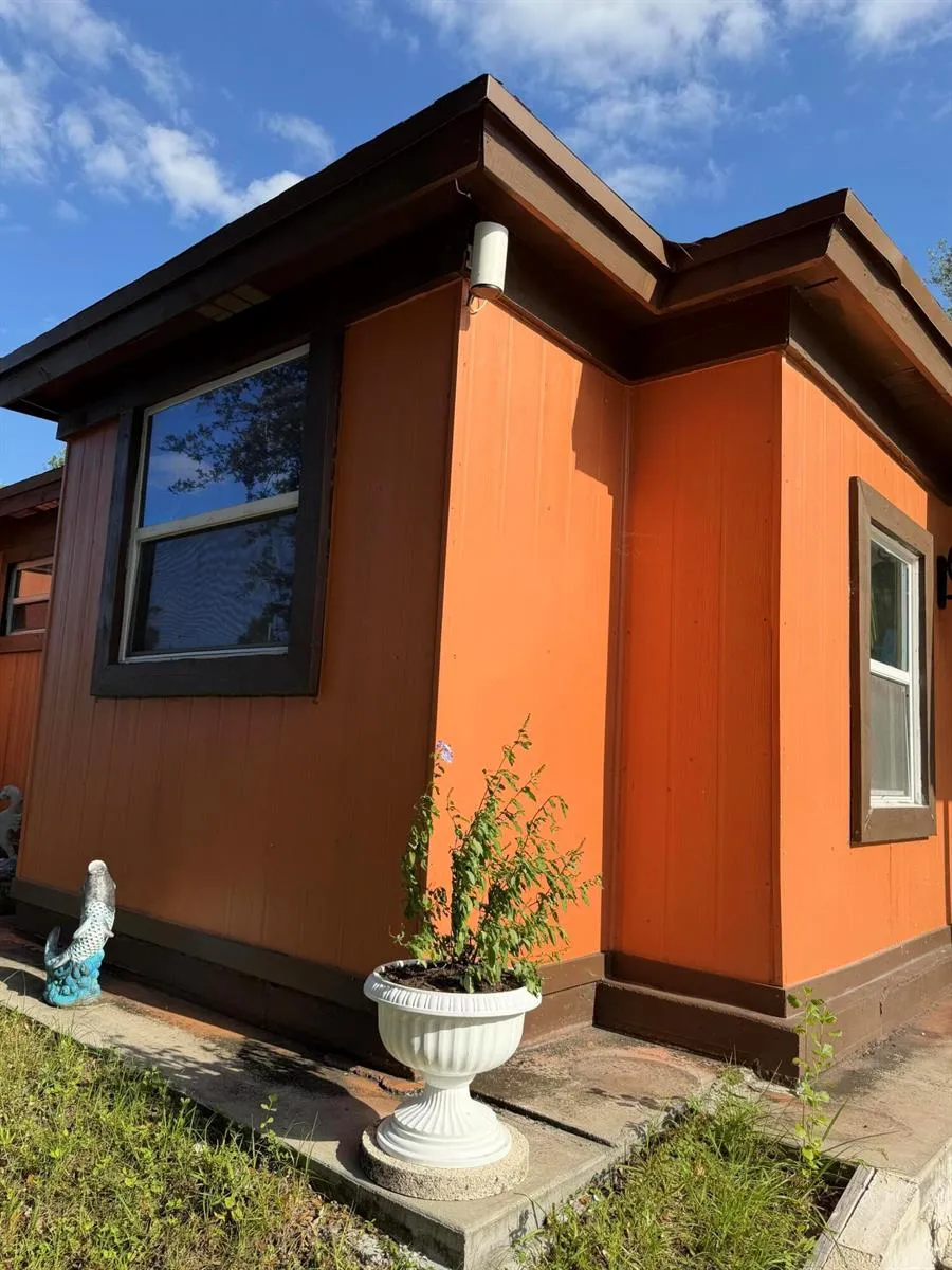 235 Sendero Street Clewiston, FL 33440