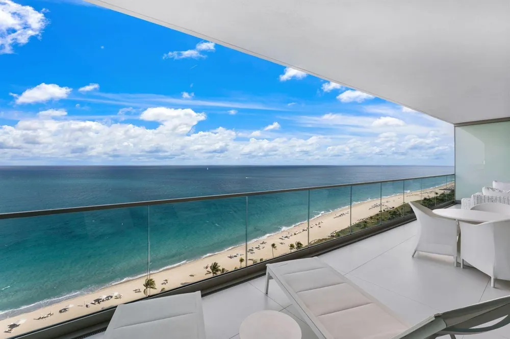 10201 Collins Avenue #1803 Bal Harbour, FL 33154