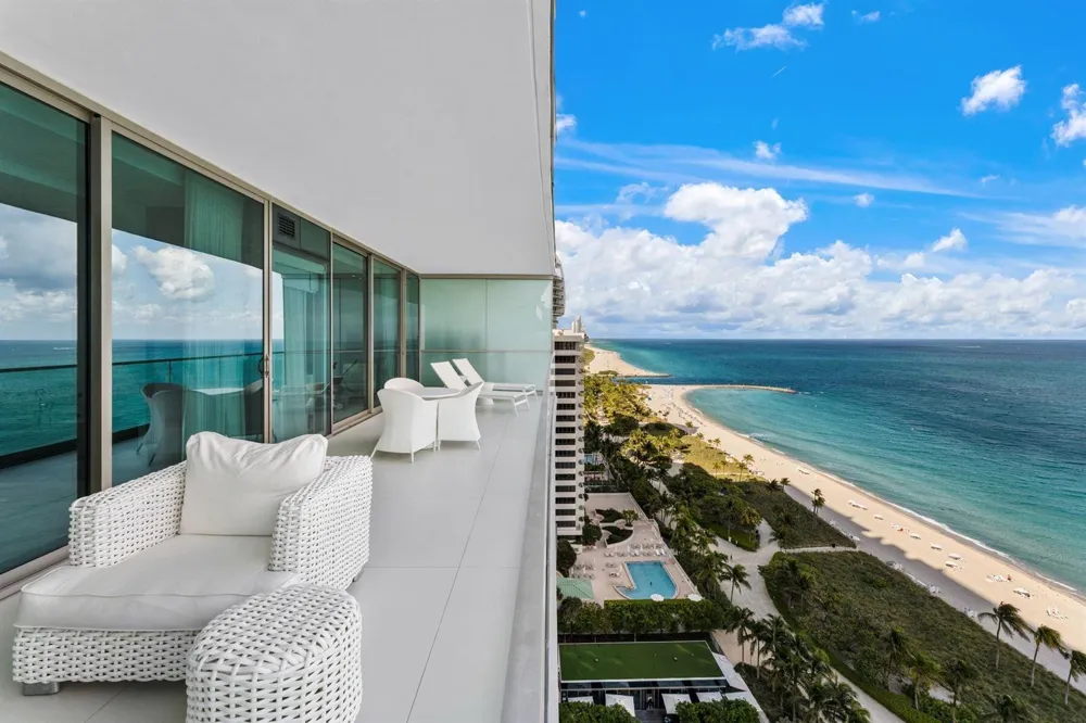 10201 Collins Avenue #1803 Bal Harbour, FL 33154