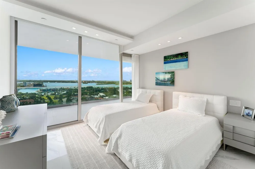 10201 Collins Avenue #1803 Bal Harbour, FL 33154