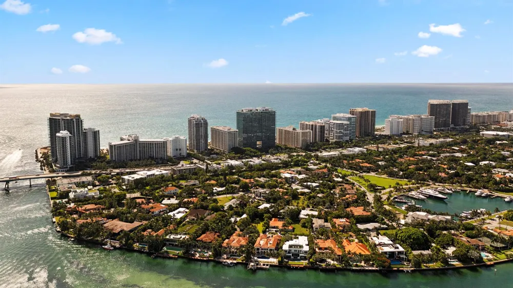 10201 Collins Avenue #1803 Bal Harbour, FL 33154