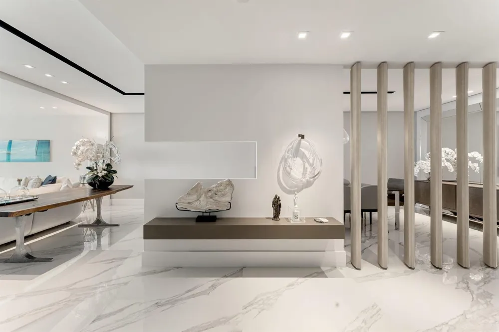10201 Collins Avenue #1803 Bal Harbour, FL 33154