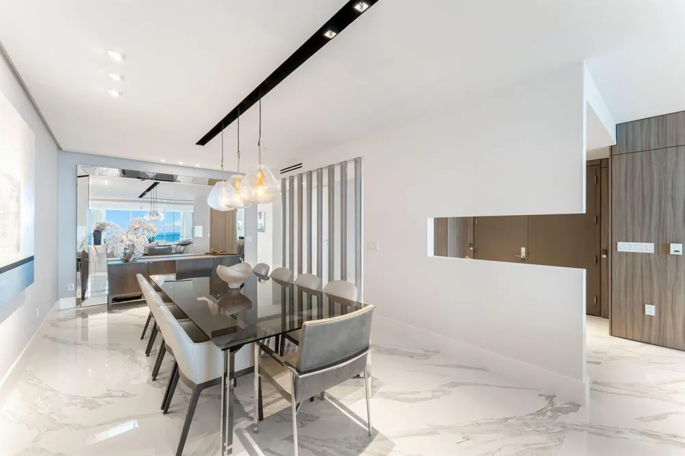 10201 Collins Avenue #1803 Bal Harbour, FL 33154