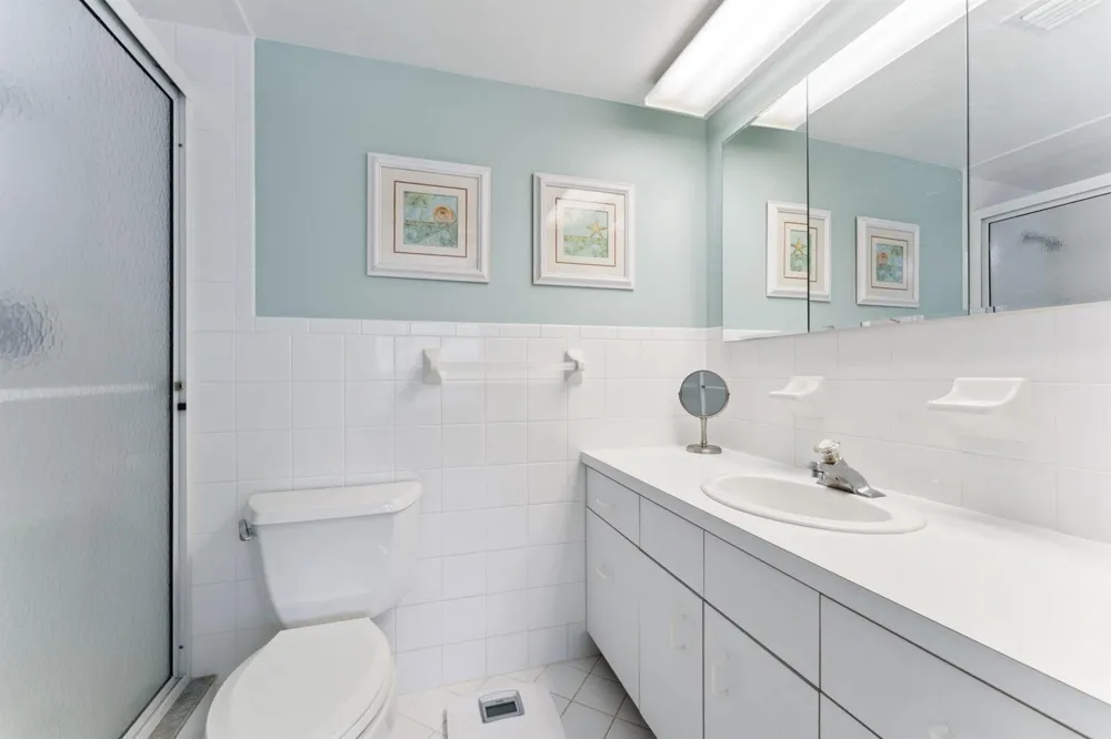1470 S Ocean Boulevard #1002 Lauderdale By The Sea, FL 33062