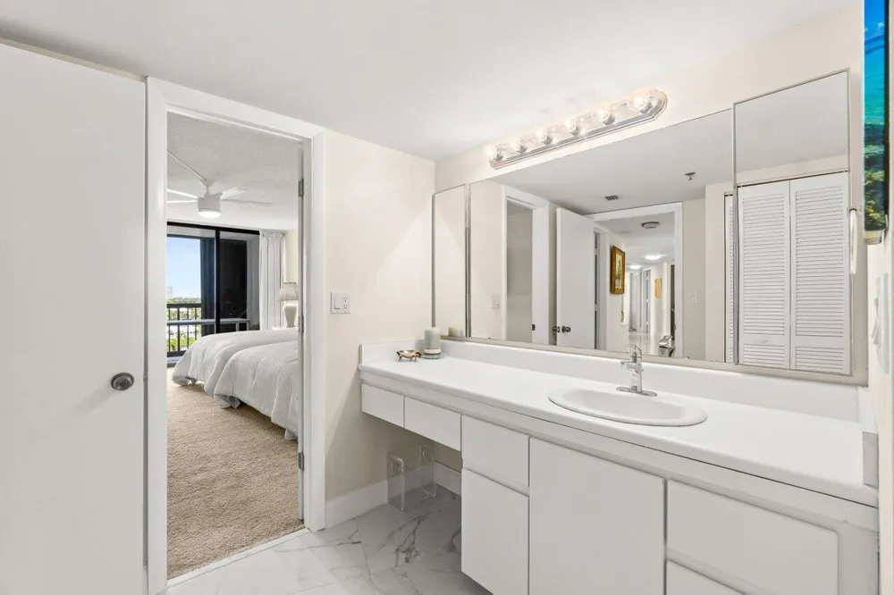 4740 S Ocean Boulevard #903 Highland Beach, FL 33487