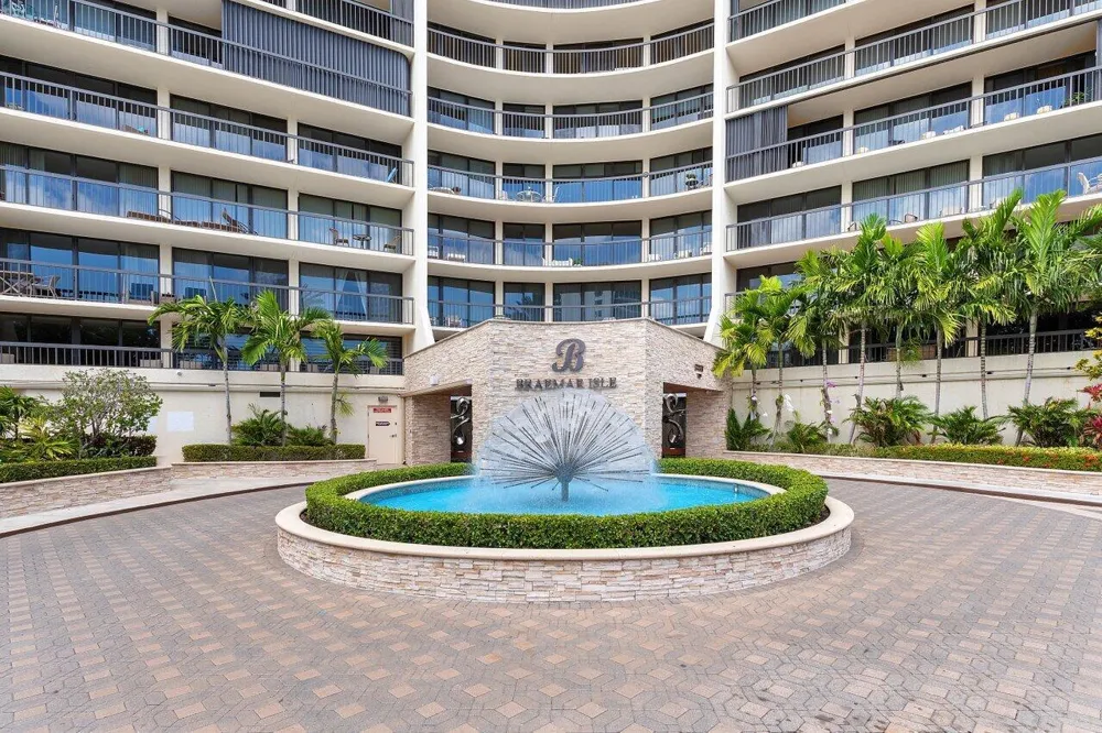 4740 S Ocean Boulevard #903 Highland Beach, FL 33487