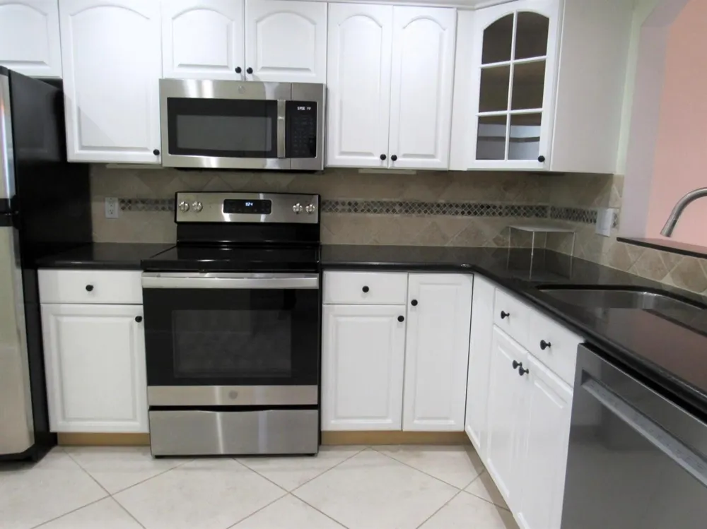 3580 S Ocean Boulevard #6b South Palm Beach, FL 33480