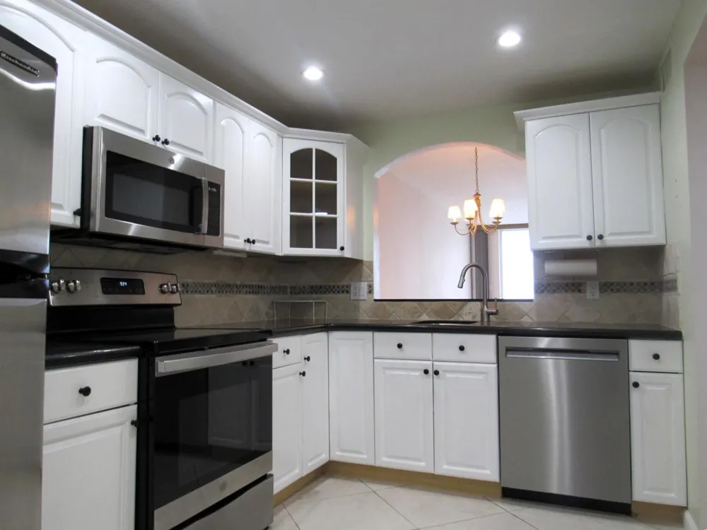 3580 S Ocean Boulevard #6b South Palm Beach, FL 33480
