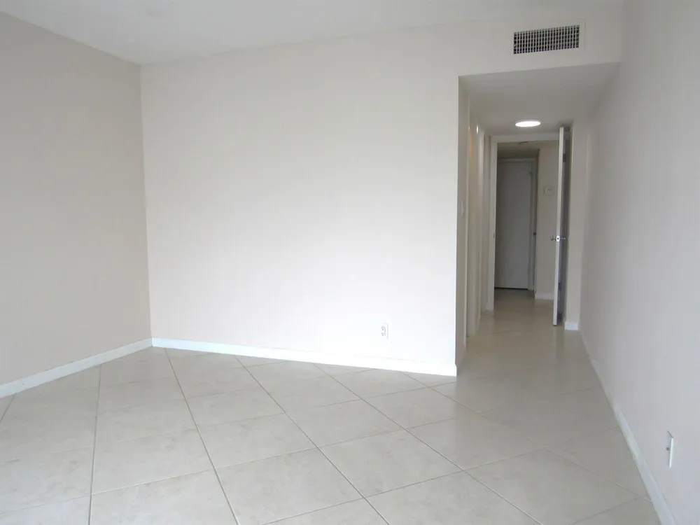 3580 S Ocean Boulevard #6b South Palm Beach, FL 33480