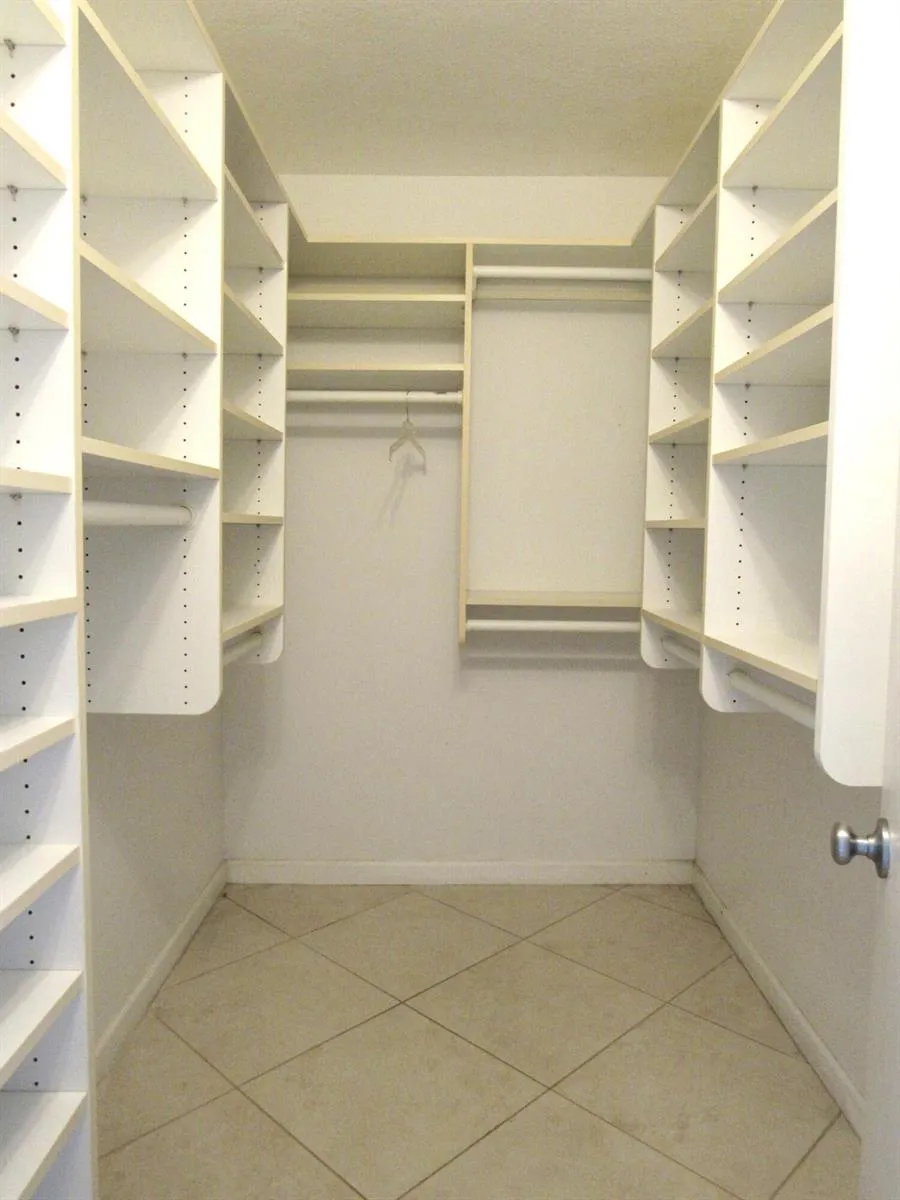 3580 S Ocean Boulevard #6b South Palm Beach, FL 33480