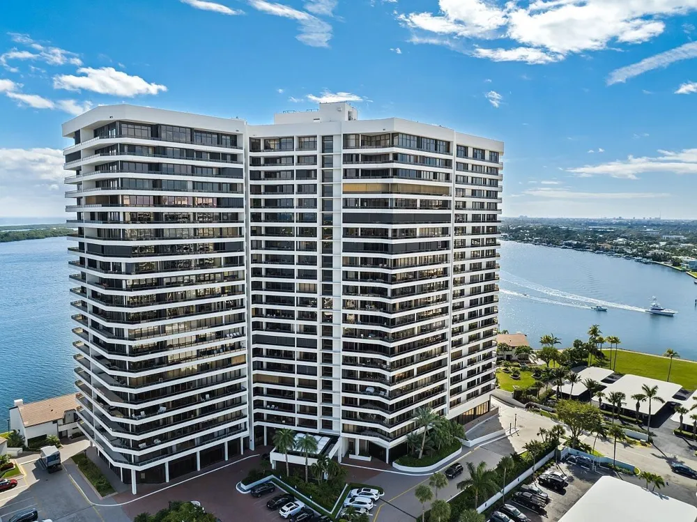 100 Lakeshore Drive #252 North Palm Beach, FL 33408