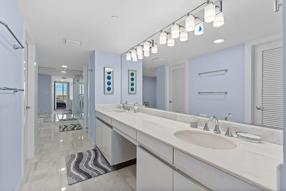 100 Lakeshore Drive #252 North Palm Beach, FL 33408