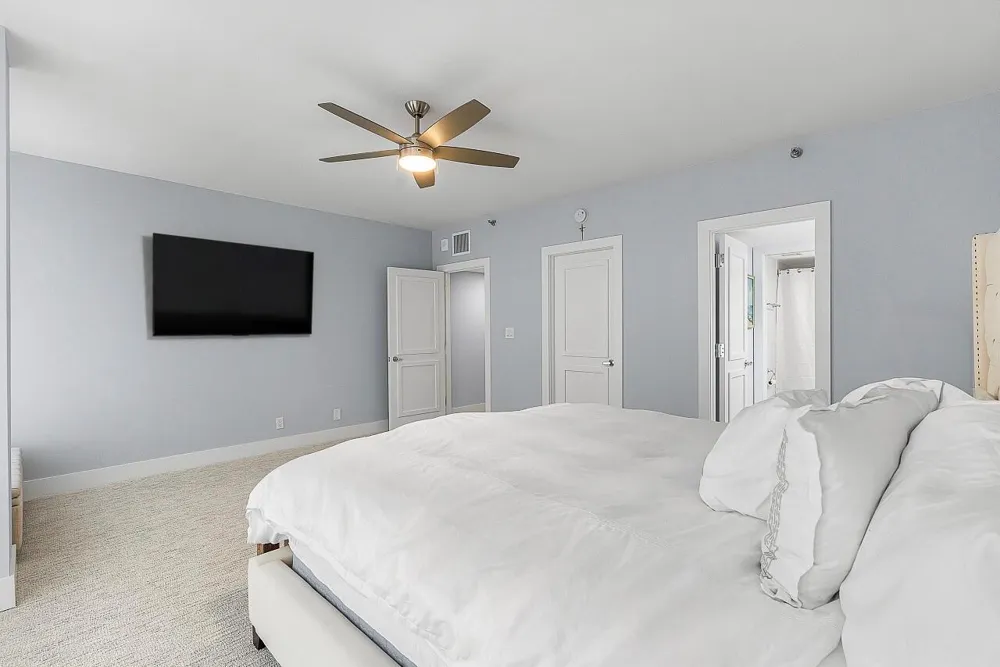 100 Lakeshore Drive #252 North Palm Beach, FL 33408