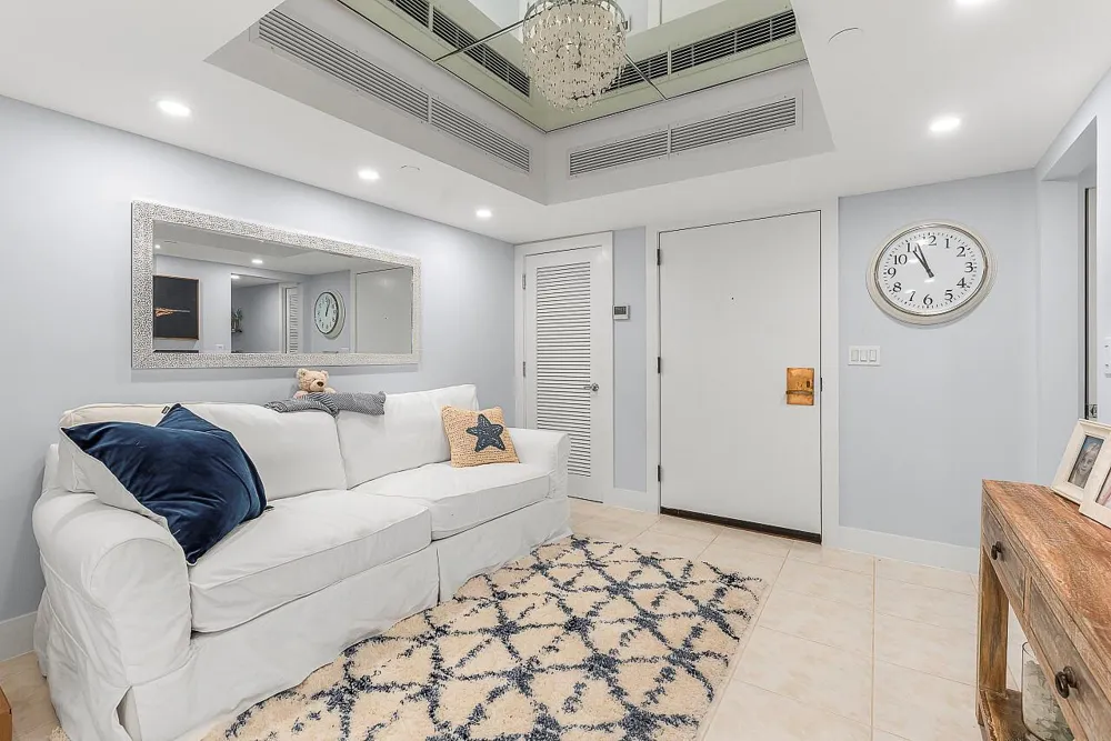 100 Lakeshore Drive #252 North Palm Beach, FL 33408