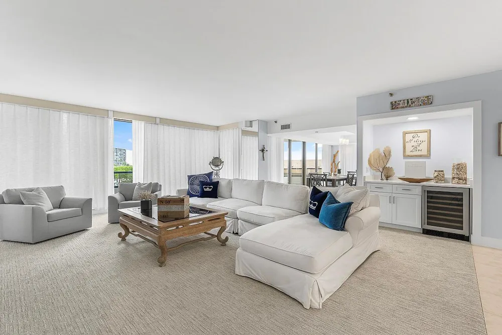 100 Lakeshore Drive #252 North Palm Beach, FL 33408