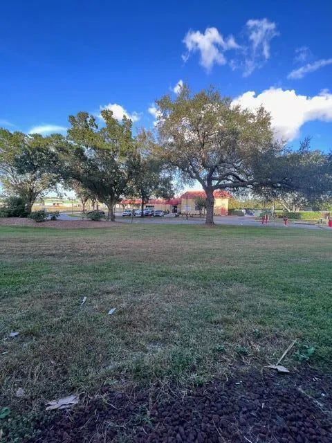6337 Parc Corniche Dr Drive #2111 Orlando, FL 32821