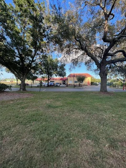 6337 Parc Corniche Dr Drive #2111 Orlando, FL 32821