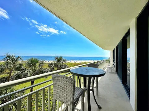 3000 Ocean Drive #4 F