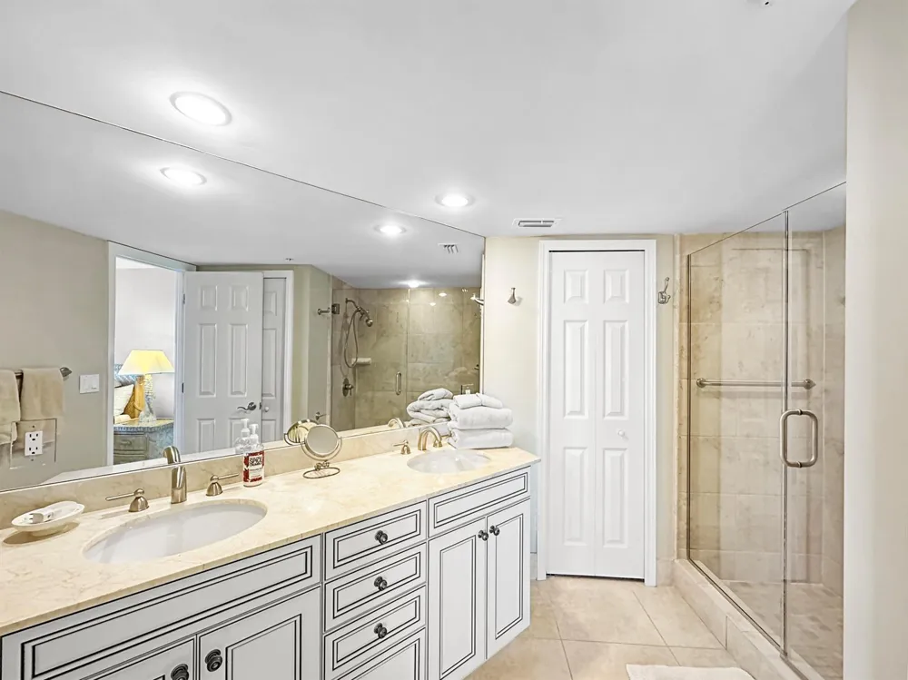 3000 Ocean Drive #4 F Singer Island, FL 33404