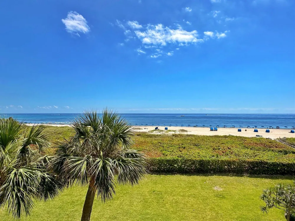 3000 Ocean Drive #4 F Singer Island, FL 33404