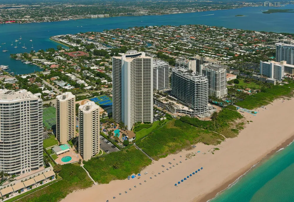 3000 Ocean Drive #4 F Singer Island, FL 33404