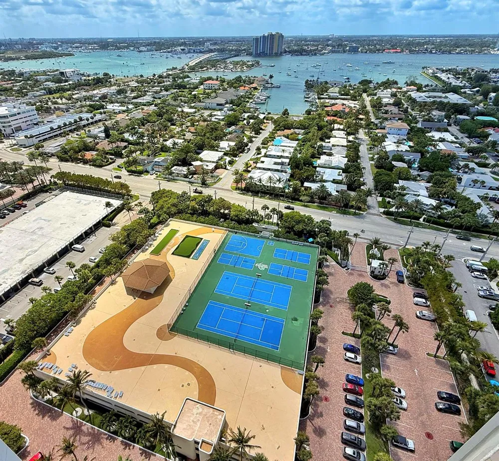 3000 Ocean Drive #4 F Singer Island, FL 33404