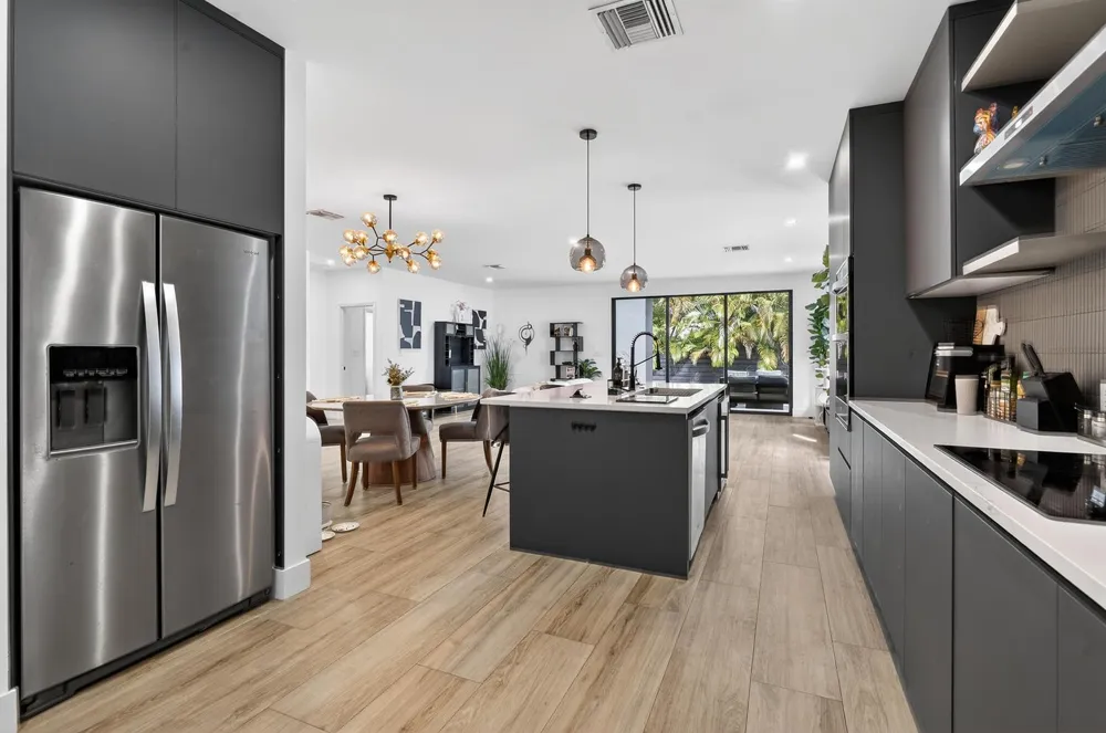 913 NE 15th Street Fort Lauderdale, FL 33304