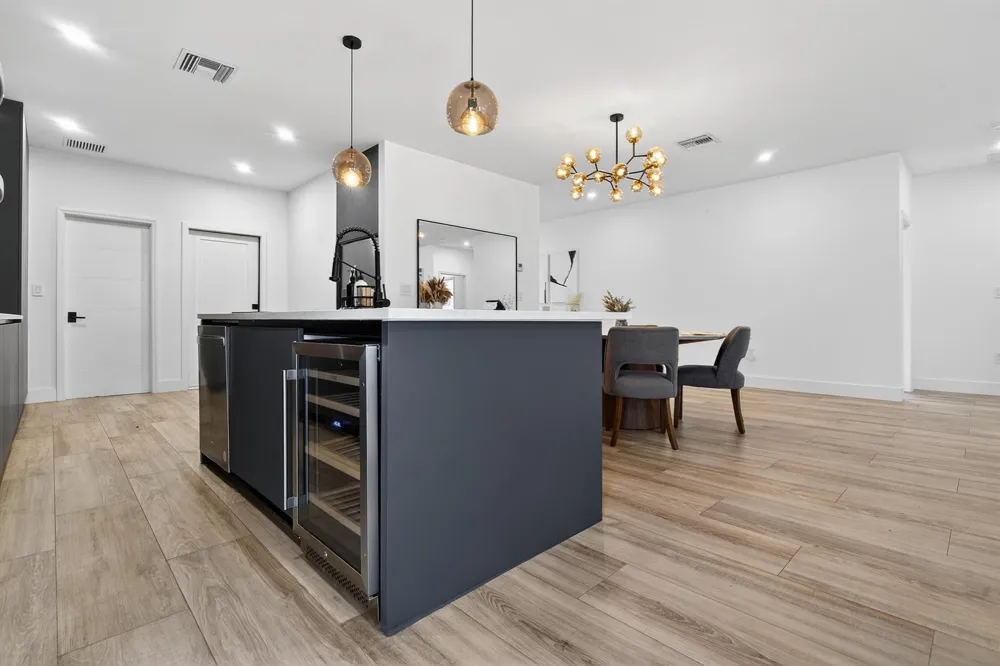913 NE 15th Street Fort Lauderdale, FL 33304