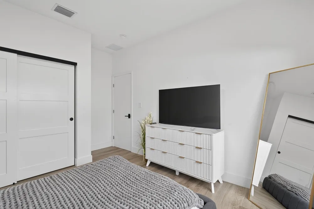 913 NE 15th Street Fort Lauderdale, FL 33304