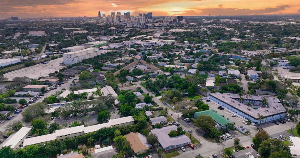 913 NE 15th Street Fort Lauderdale, FL 33304