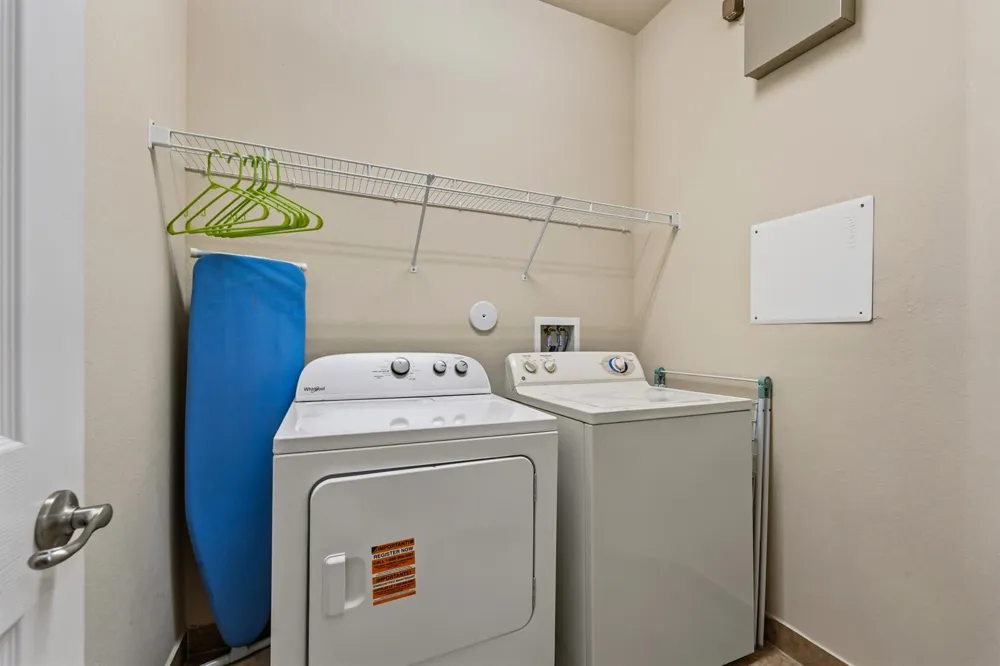 6513 Monterey Point #201 Naples, FL 34105