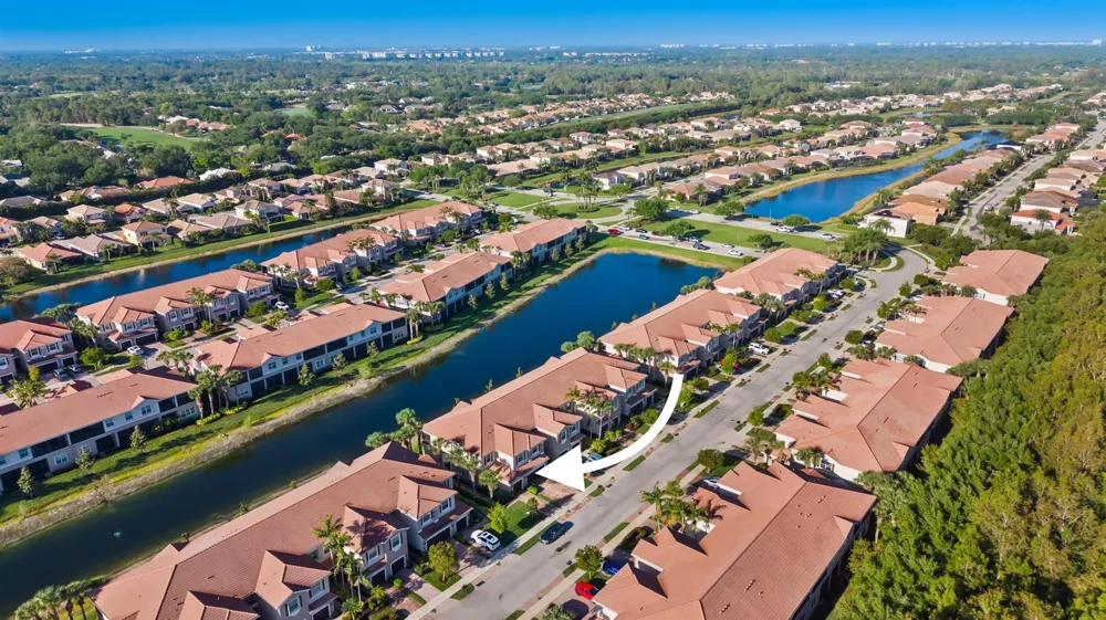 6513 Monterey Point #201 Naples, FL 34105