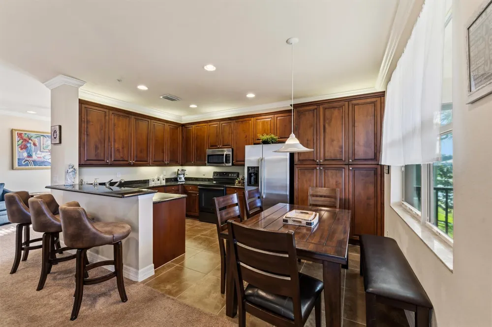 6513 Monterey Point #201 Naples, FL 34105
