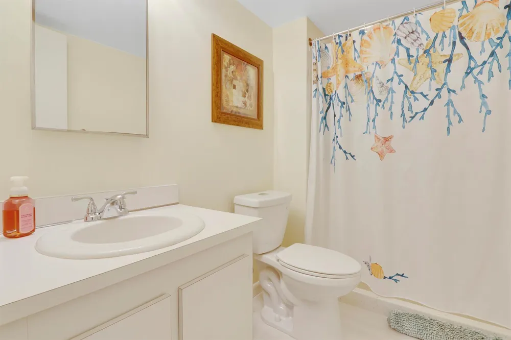 1600 NE Dixie Highway #10-203 Jensen Beach, FL 34957
