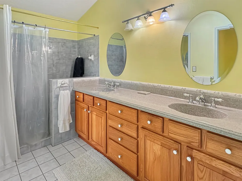 117 Hinchman Avenue Sebastian, FL 32958