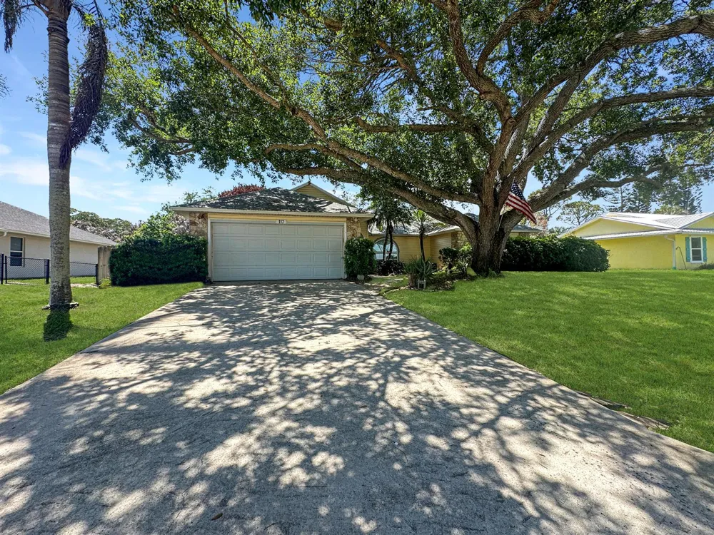 117 Hinchman Avenue Sebastian, FL 32958