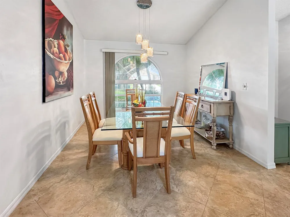 117 Hinchman Avenue Sebastian, FL 32958