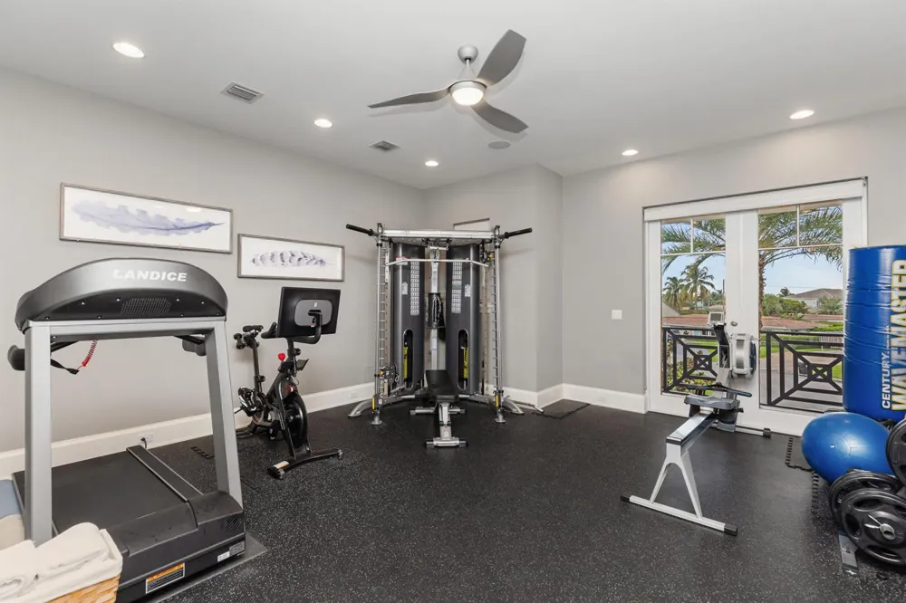 3211 NE 27th Avenue Lighthouse Point, FL 33064