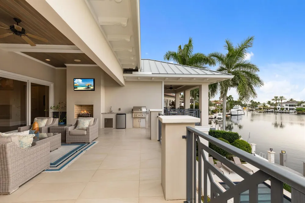 3211 NE 27th Avenue Lighthouse Point, FL 33064