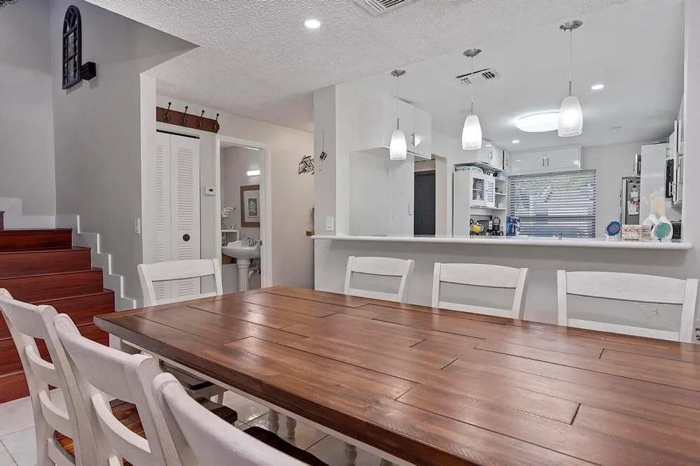 1177 NW 98th Terrace #132 Pembroke Pines, FL 33024