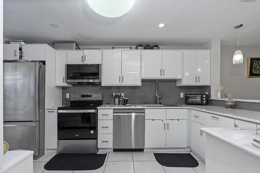 1177 NW 98th Terrace #132 Pembroke Pines, FL 33024