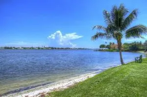 118 Ocean Cay Way Hypoluxo, FL 33462