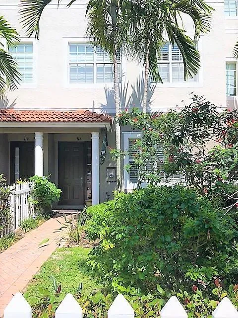 118 Ocean Cay Way Hypoluxo, FL 33462